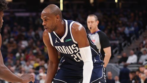 [腾讯原声集锦]🏀独行侠力克步行者终结10连败！米德尔顿25+7+7 西亚卡姆30+8